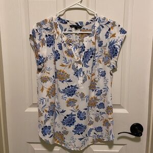 41 Hawthorn - Medium - Split Neck Short Sleeve Blouse